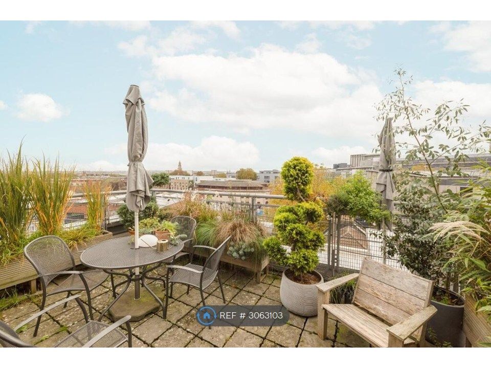 Property photo 2 of 13 Terrace