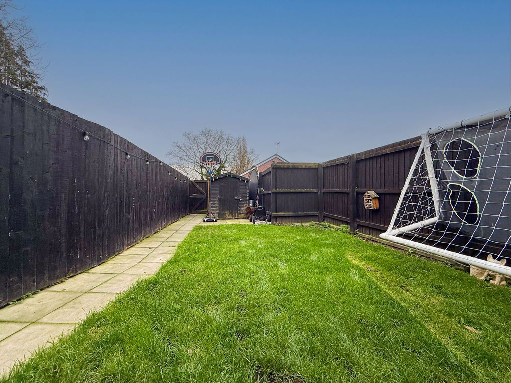 Property photo 3 of 16