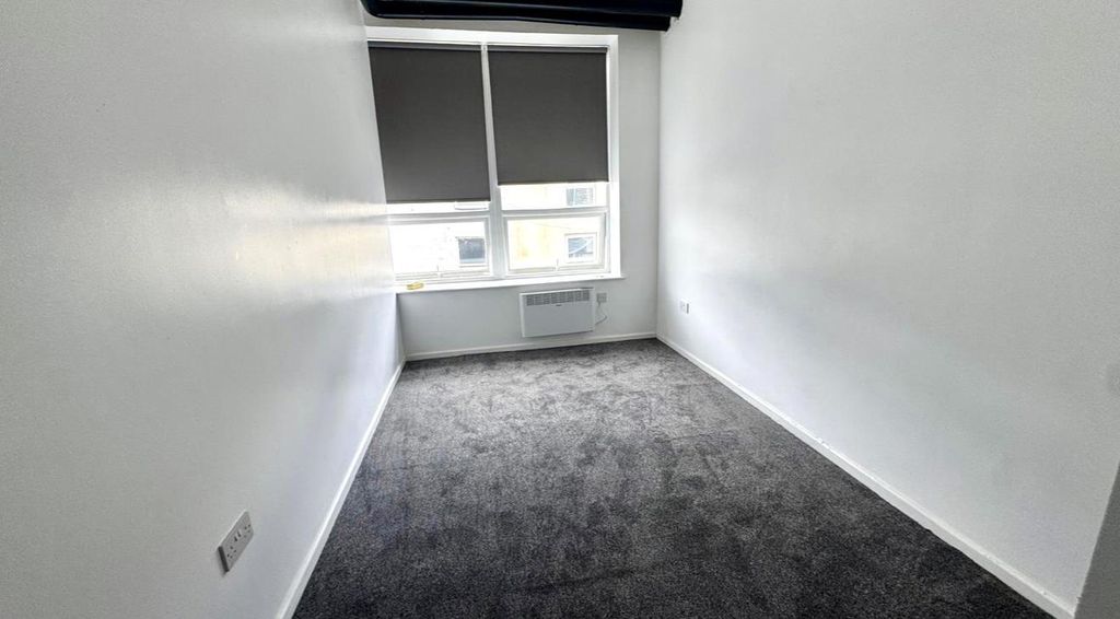 Property photo 3 of 4 Bvjblfoj9Ksbxbjf_Mfqng.Jpg