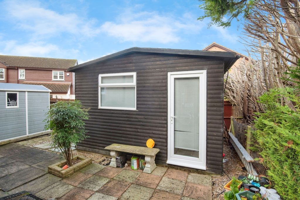 Additional image 18 of 4 bed detached house for saleSanderling Close, Letchworth Garden City, Hertfordshire SG6