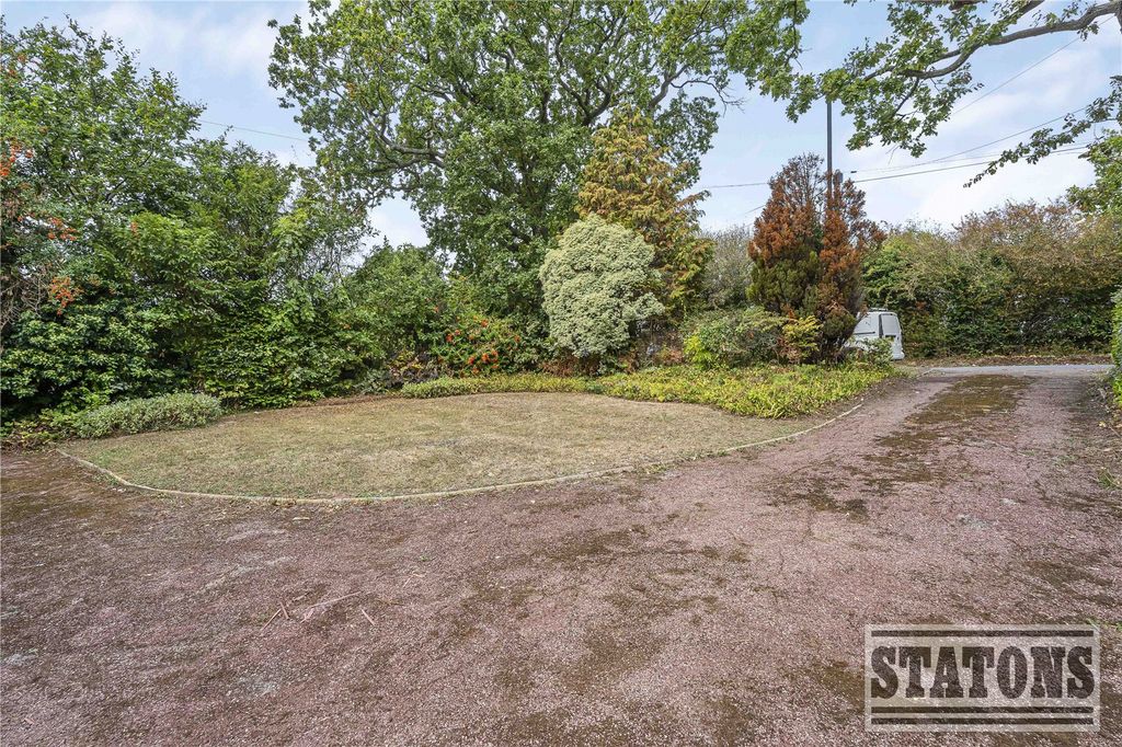 Property photo 3 of 17 Picture No. 13