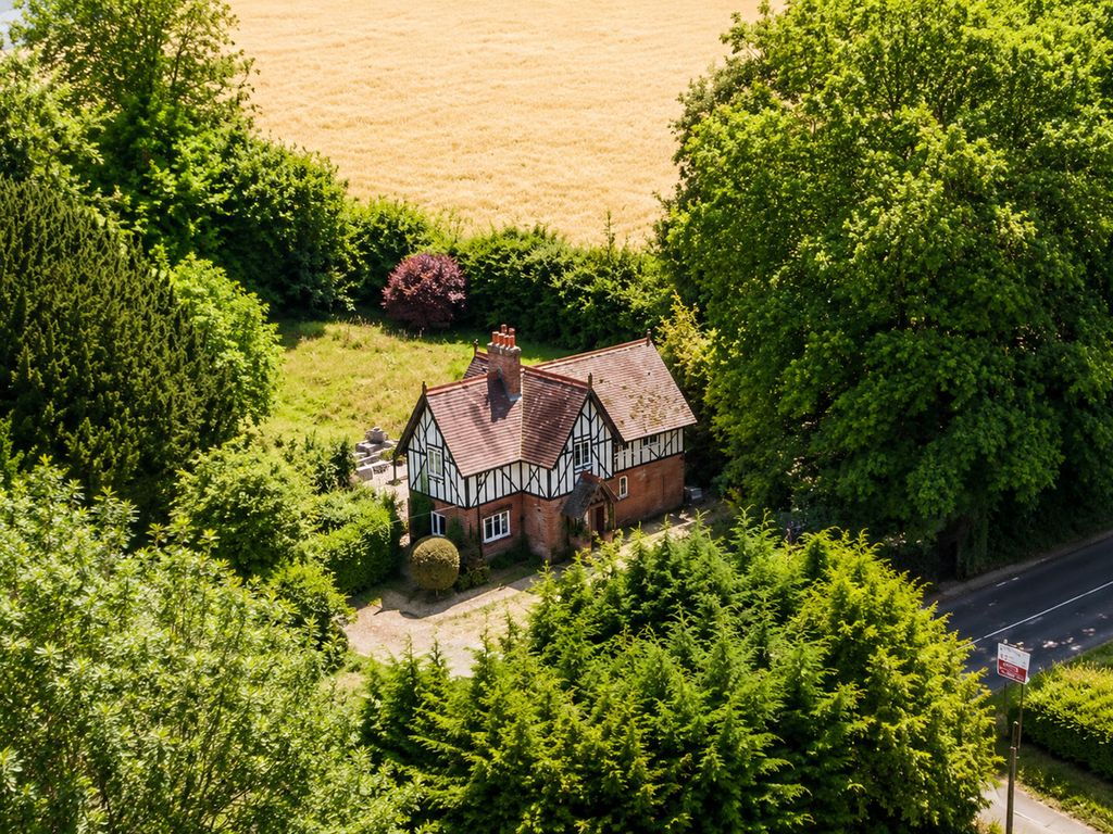 Property photo 3 of 23