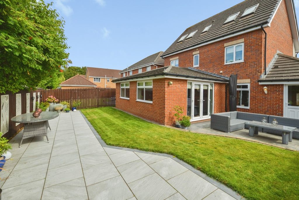 Property photo 2 of 18 Pbox-Img.Jpg
