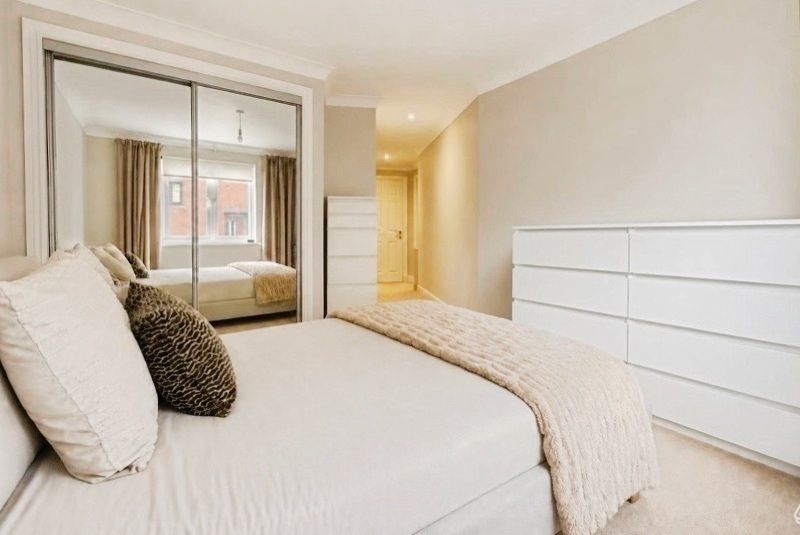 Property photo 3 of 8 Pbox-Img.Jpg