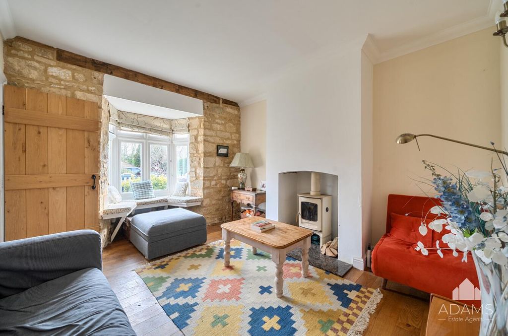 Property photo 2 of 17 Sitting Room