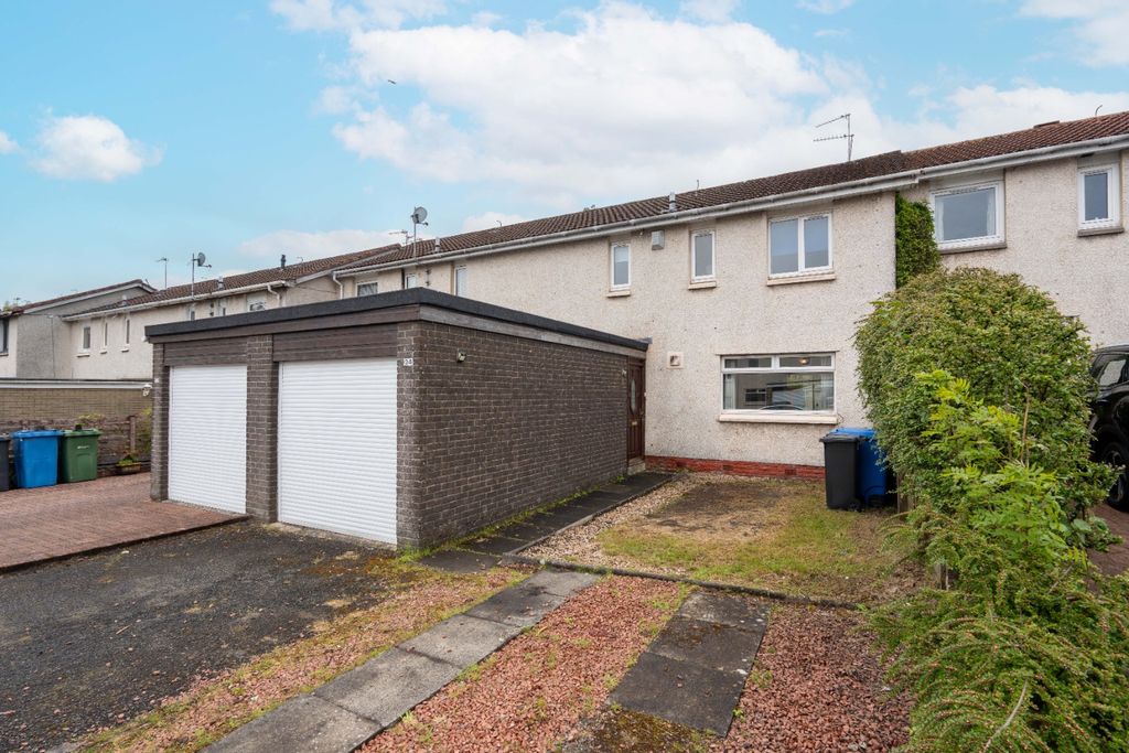 Property photo 1 of 30 4813400