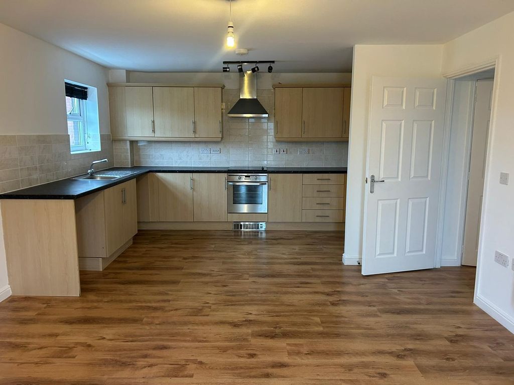 Additional image 9 of 2 bed flat for saleFieldfare Close, Corby NN18