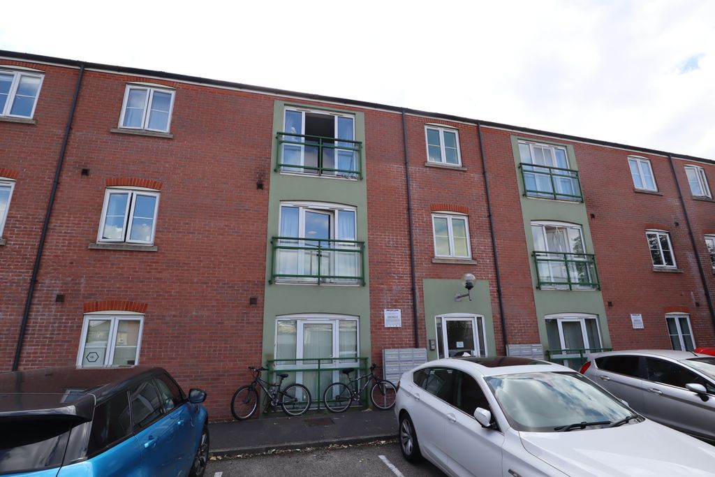 Property photo 1 of 5