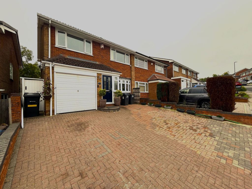 Property photo 1 of 26