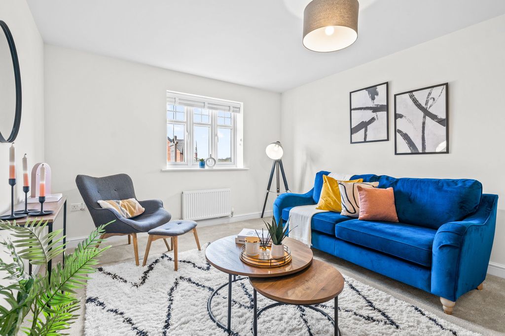 Property photo 3 of 21