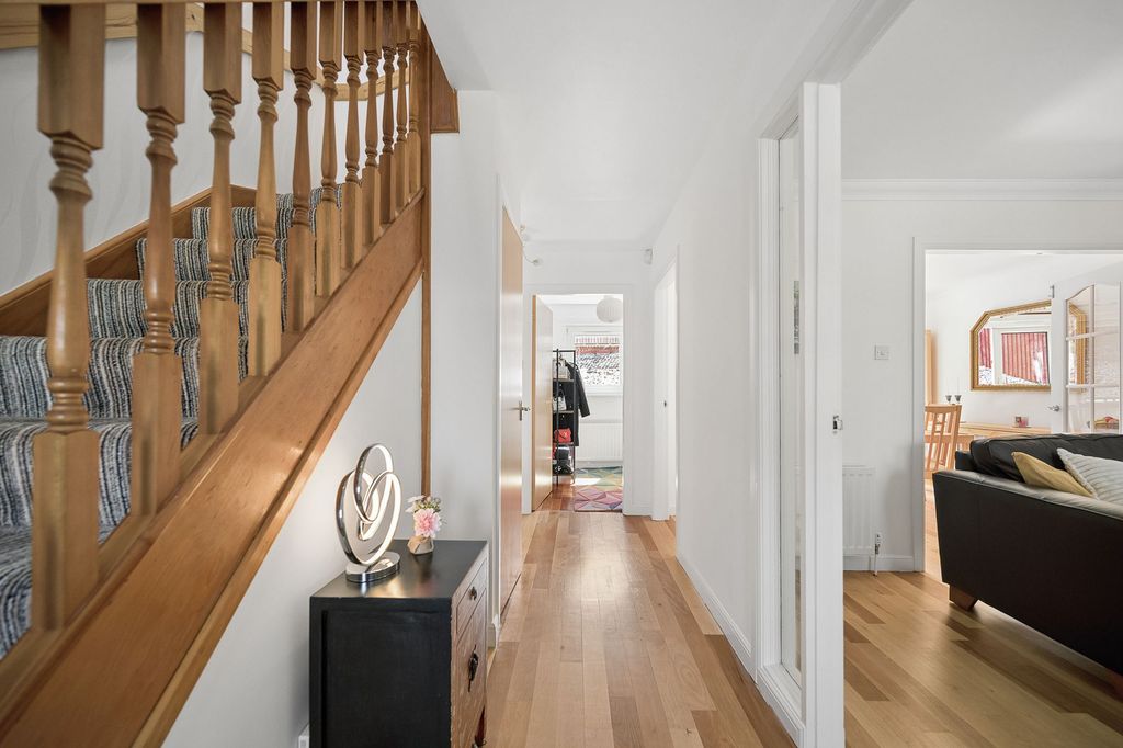 Property photo 2 of 42 Entrance Hallway