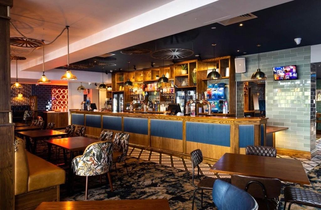 Property photo 3 of 21 Picture No. 26