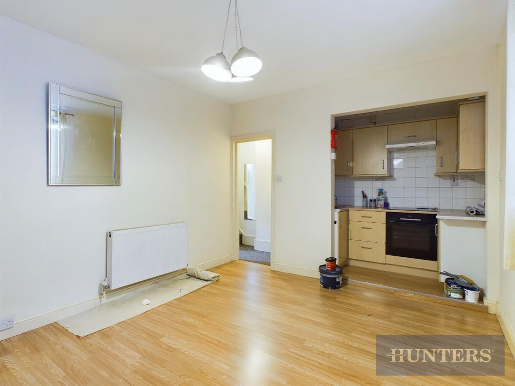 Property photo 3 of 7 Cam03407G0-Pr0251-Still001.Jpg