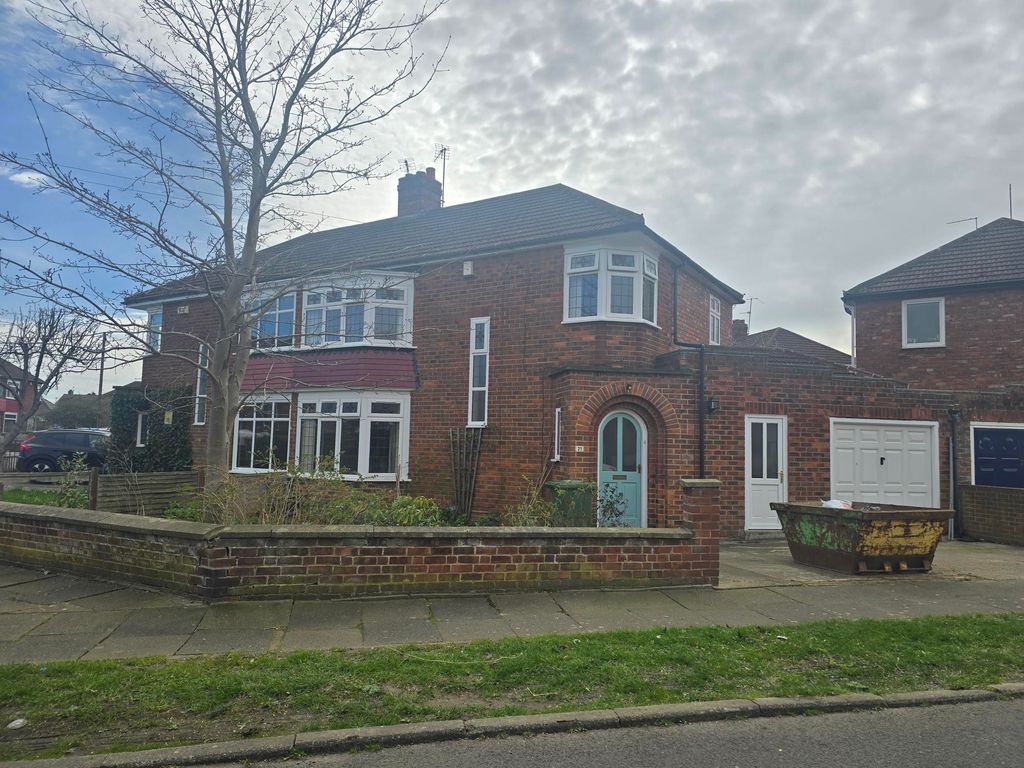 Property photo 1 of 1 Front