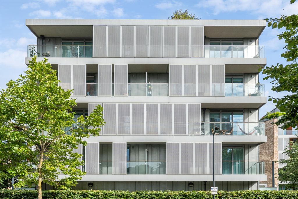 Property photo 2 of 13 Image