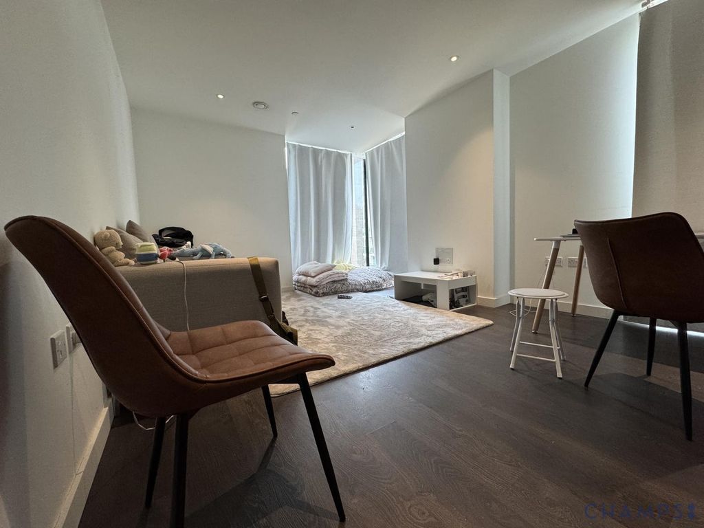 Property photo 2 of 10 Gallery