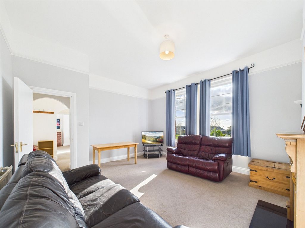 Property photo 3 of 11 Picture No. 04