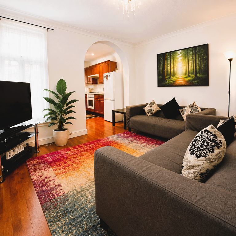 Property photo 2 of 11 3c9d7c52078E48B6975d11F11094Bbe8
