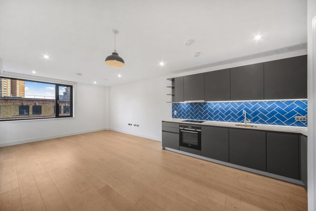 Property photo 1 of 22 Dsc_3890_High