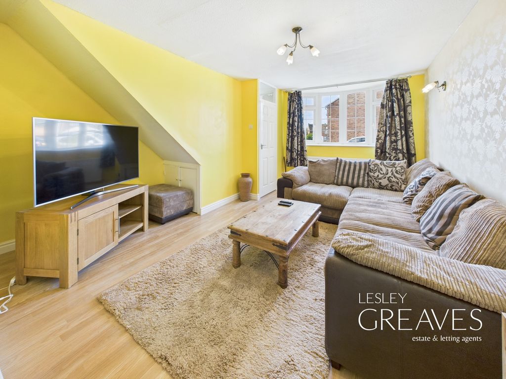 Property photo 2 of 15 Living Room