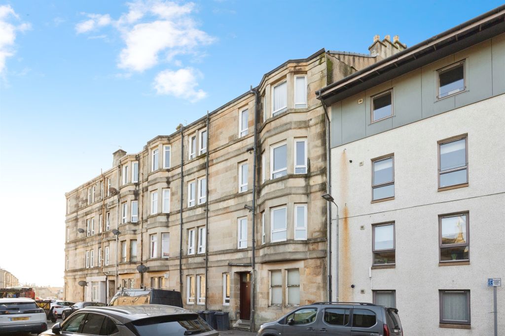 Property photo 1 of 14