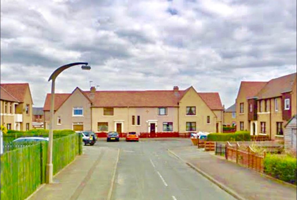 Property photo 1 of 9