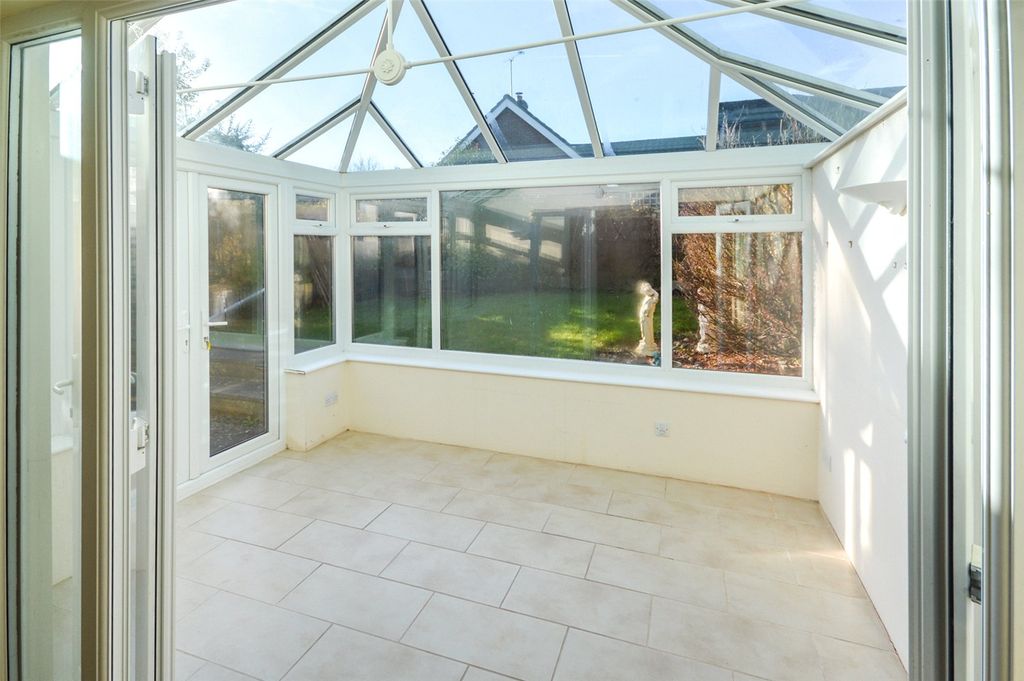 Property photo 3 of 14 Picture No. 37