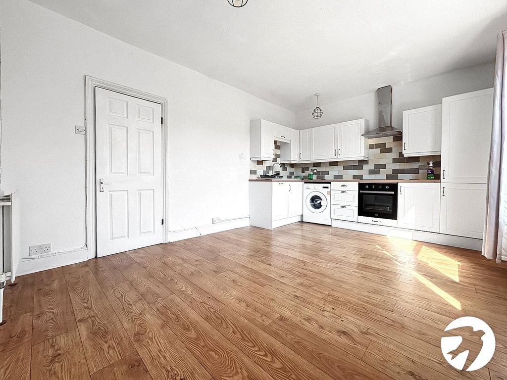 Property photo 2 of 4 Picture No. 06
