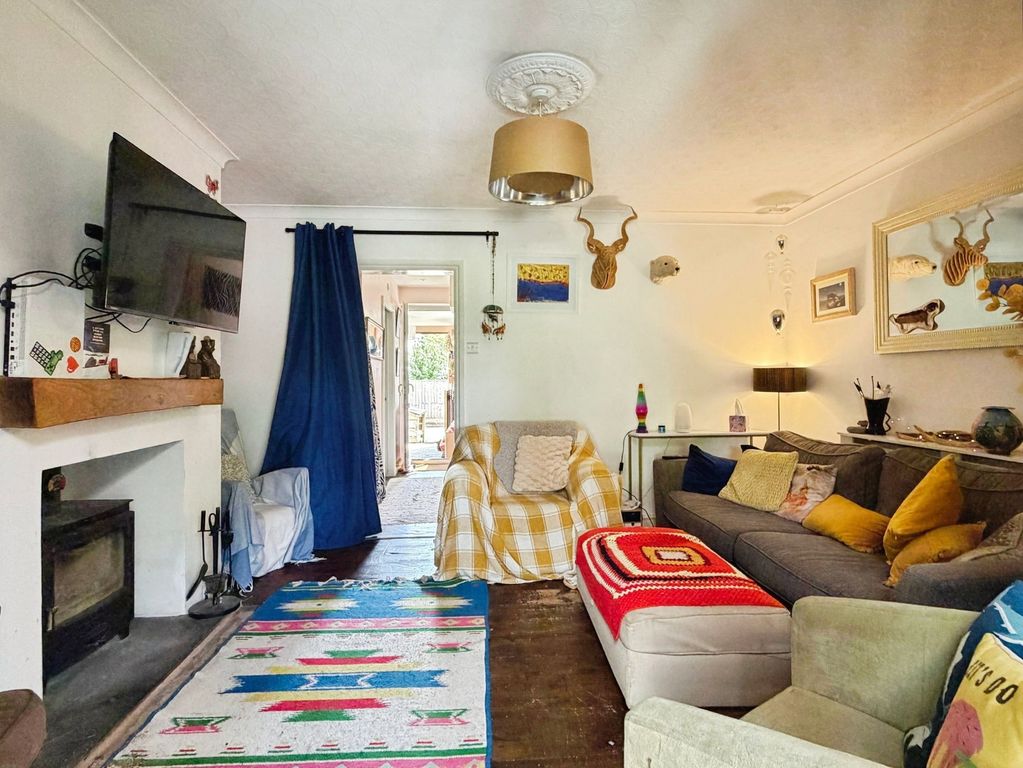 Property photo 3 of 13