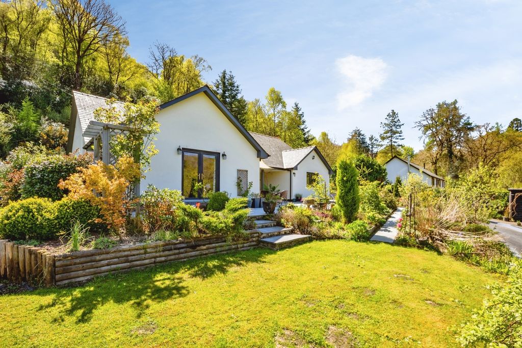 Property photo 1 of 46 Pbox-Img.Jpg