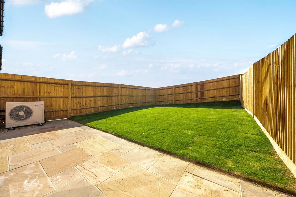 Property photo 3 of 14 Picture No. 09