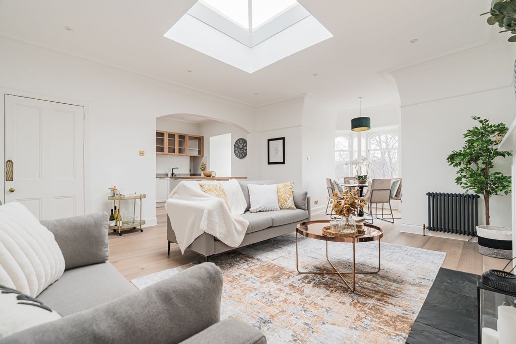 Property photo 2 of 20 Property Image 2