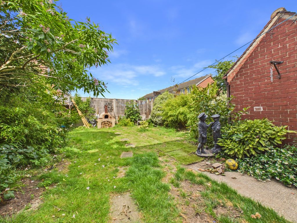 Property photo 3 of 15 5269874