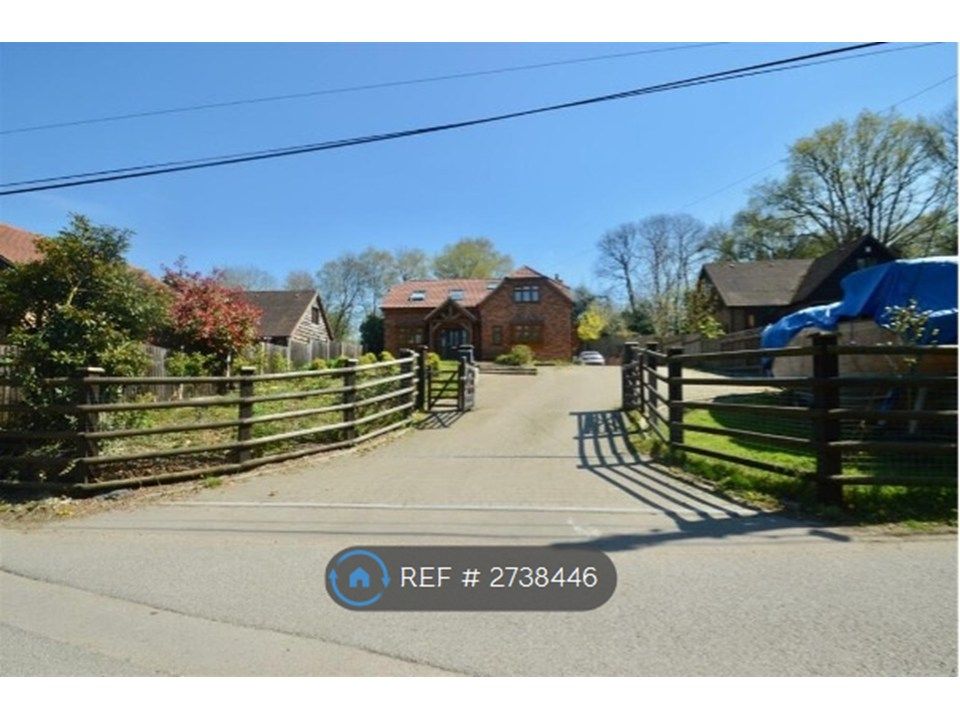 Property photo 3 of 34