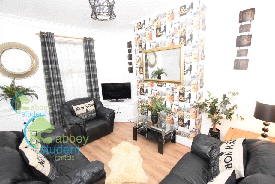 Property photo 2 of 10 Picture No. 09