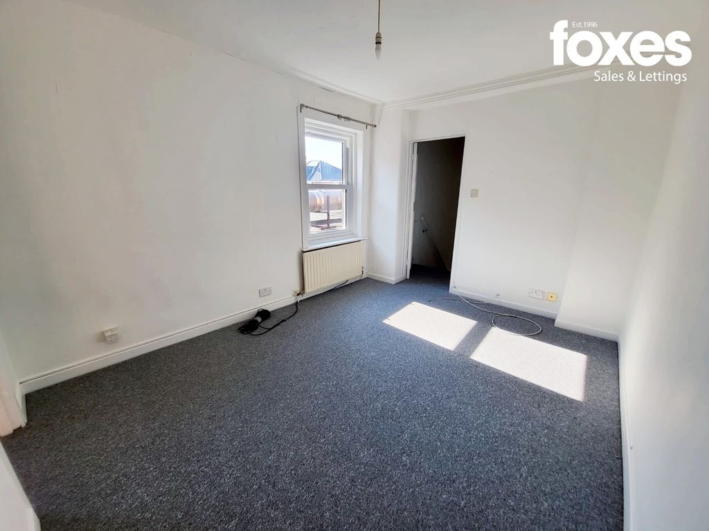 Property photo 3 of 9 2566033