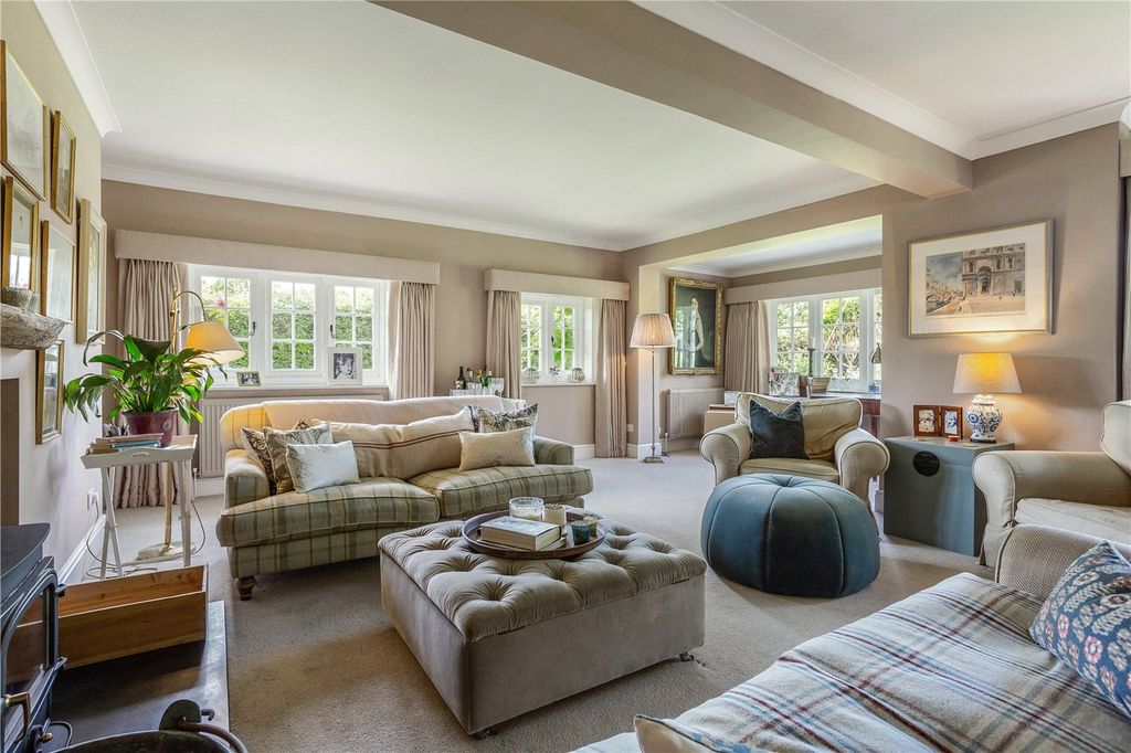 Property photo 2 of 24 Drawing Room