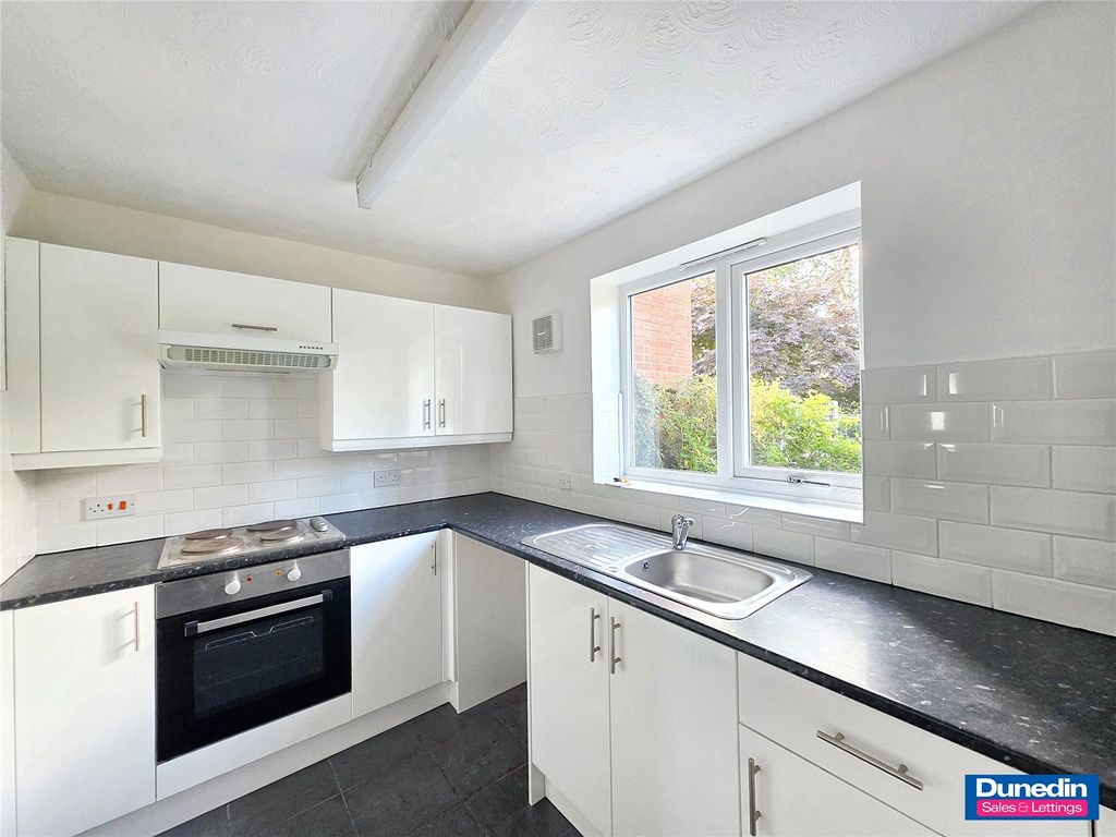 Property photo 2 of 12 Picture No. 02