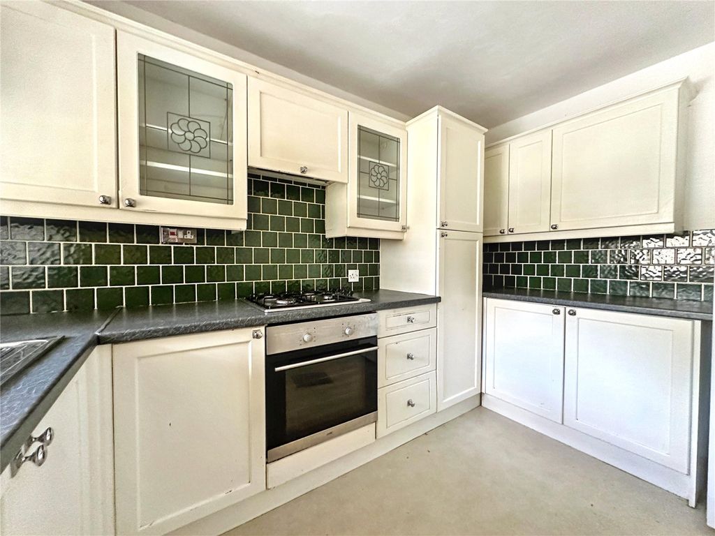 Property photo 1 of 22 Picture No. 12