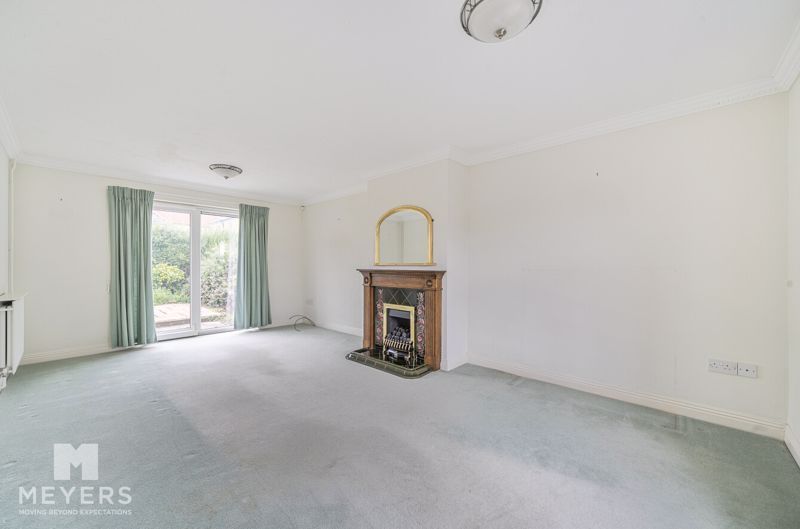 Property photo 2 of 12 Photo 23