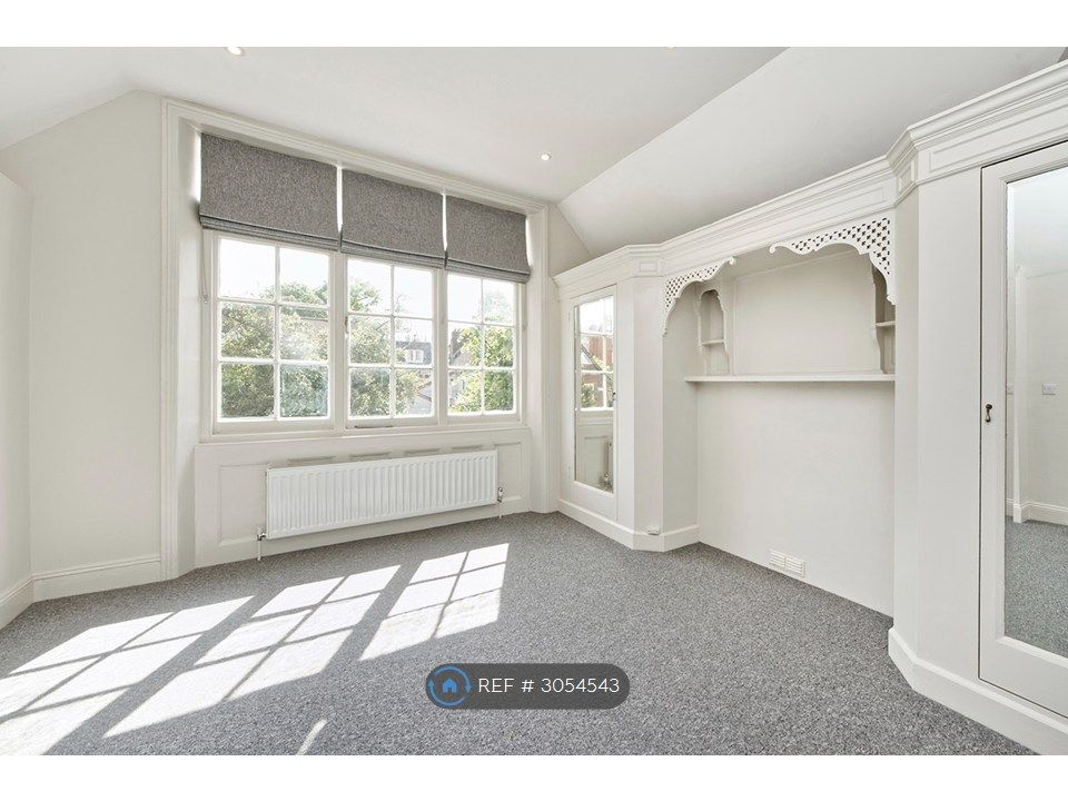 Property photo 3 of 9