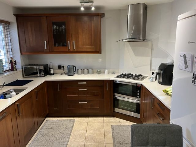 Property photo 2 of 16 Image