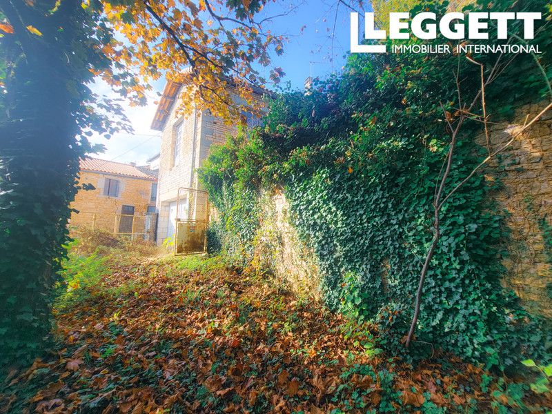 Property photo 2 of 10
