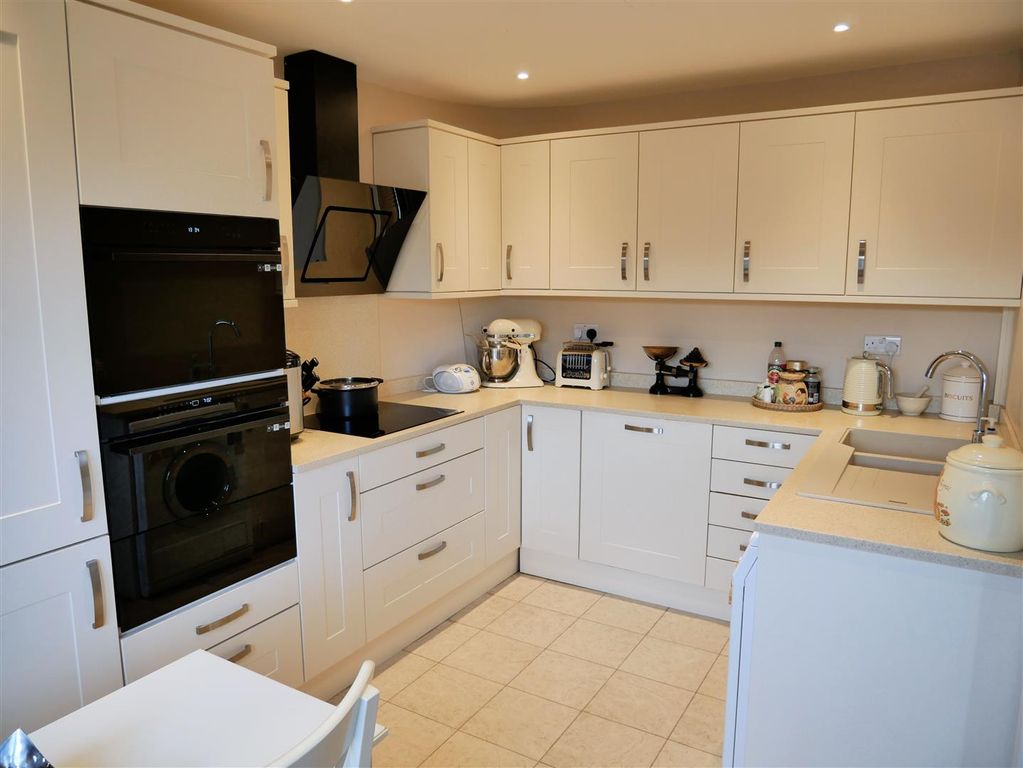 Property photo 2 of 22 P1490726.Jpg