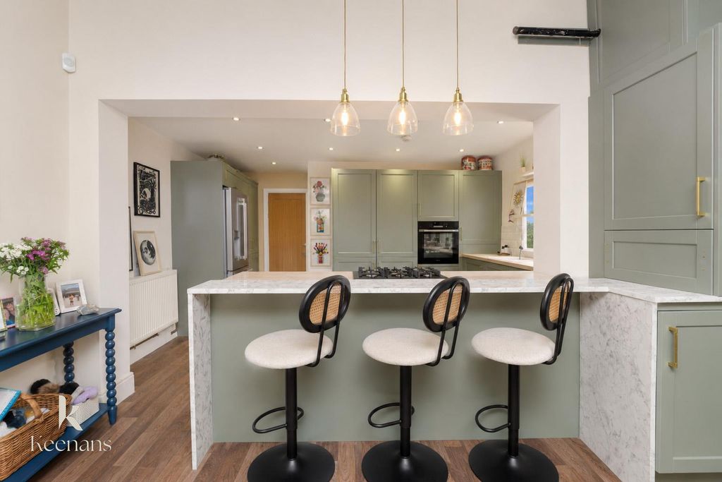 Property photo 3 of 17 137-14.Jpg
