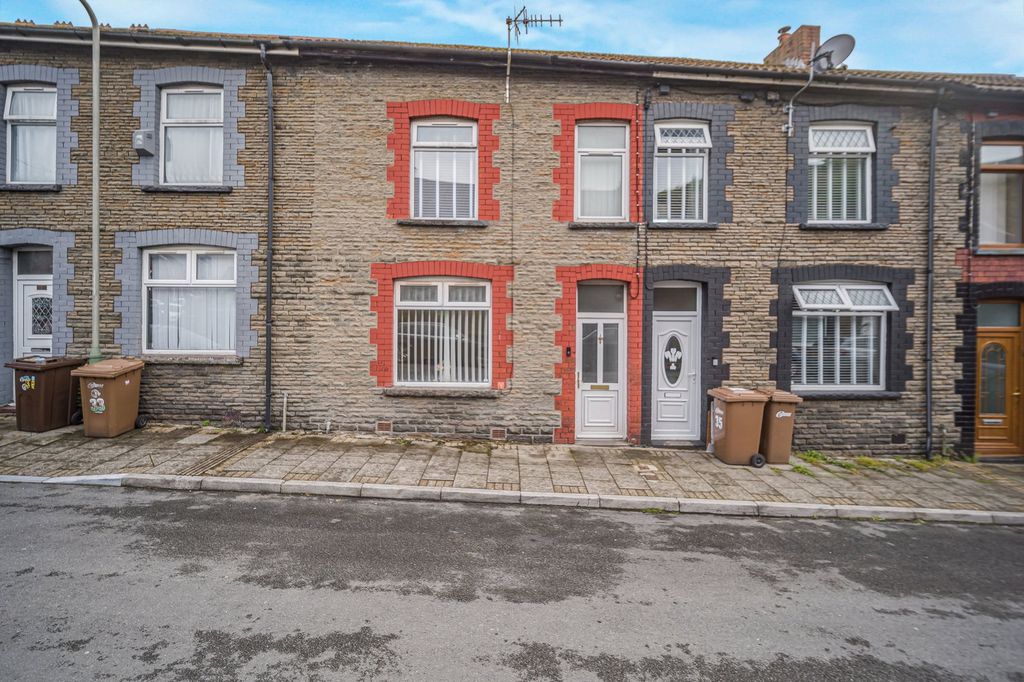 Property photo 1 of 26