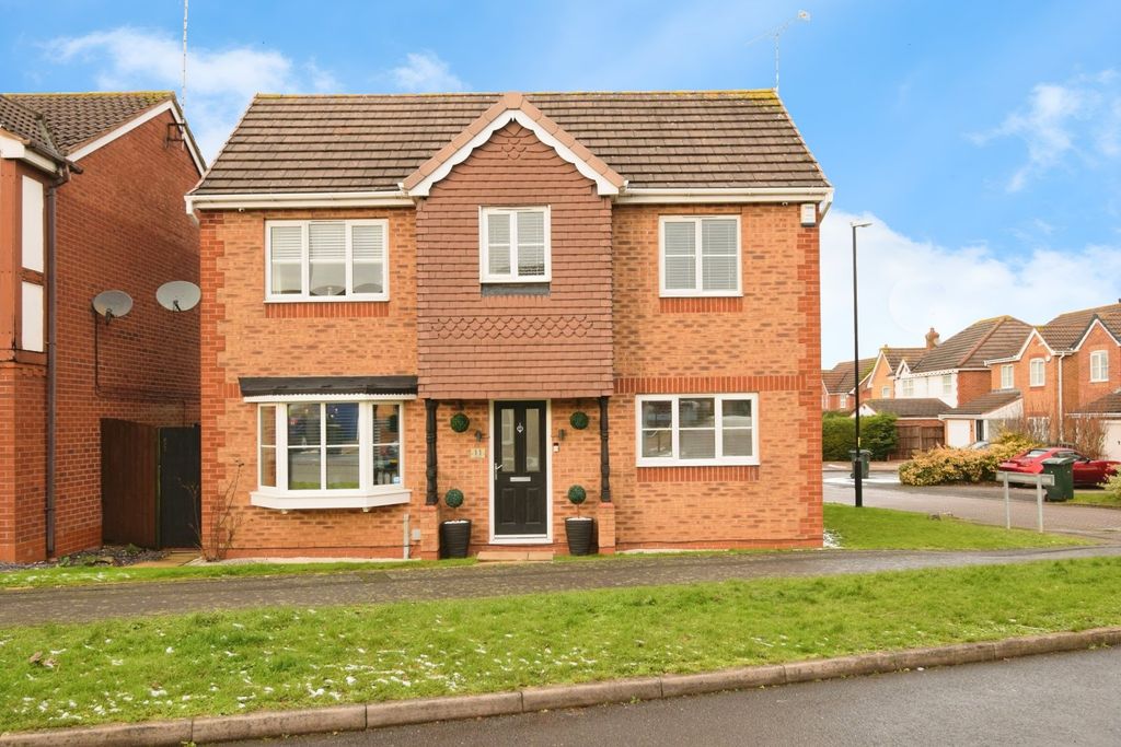 Property photo 1 of 28 Front