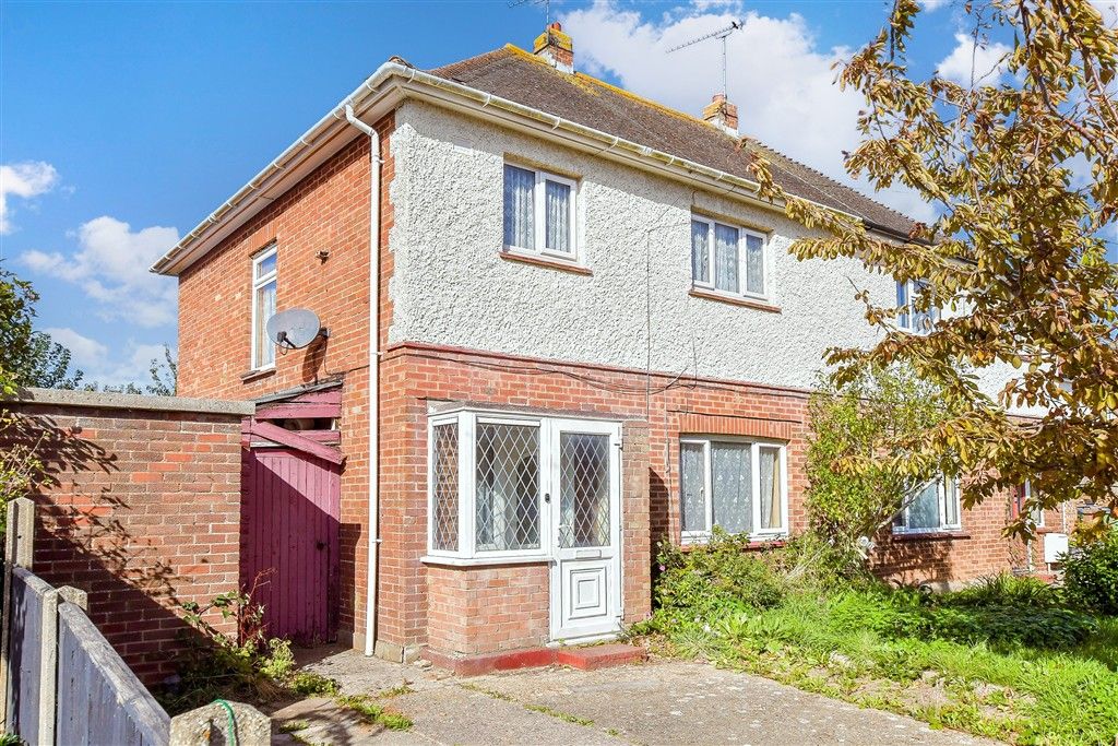 Property photo 3 of 12 External Web 1