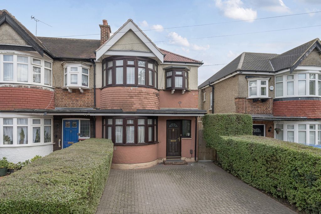 Property photo 1 of 18 1347279-1-68c9447...