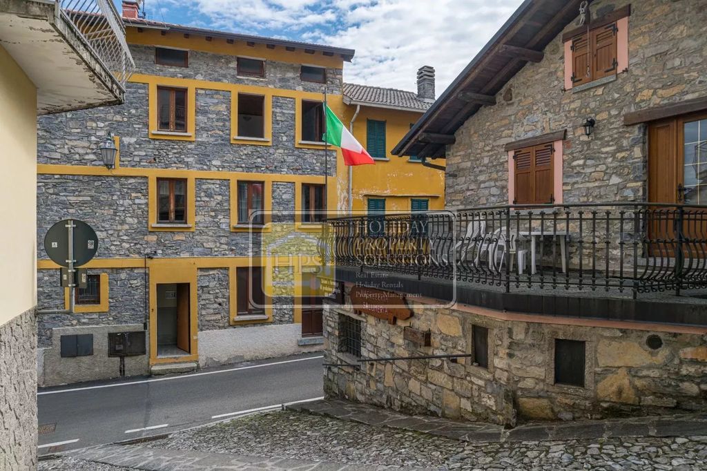 Property photo 3 of 34